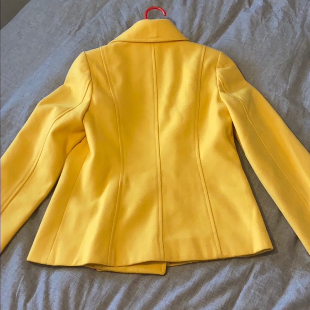 Yellow winter coat - Picture 4 of 4